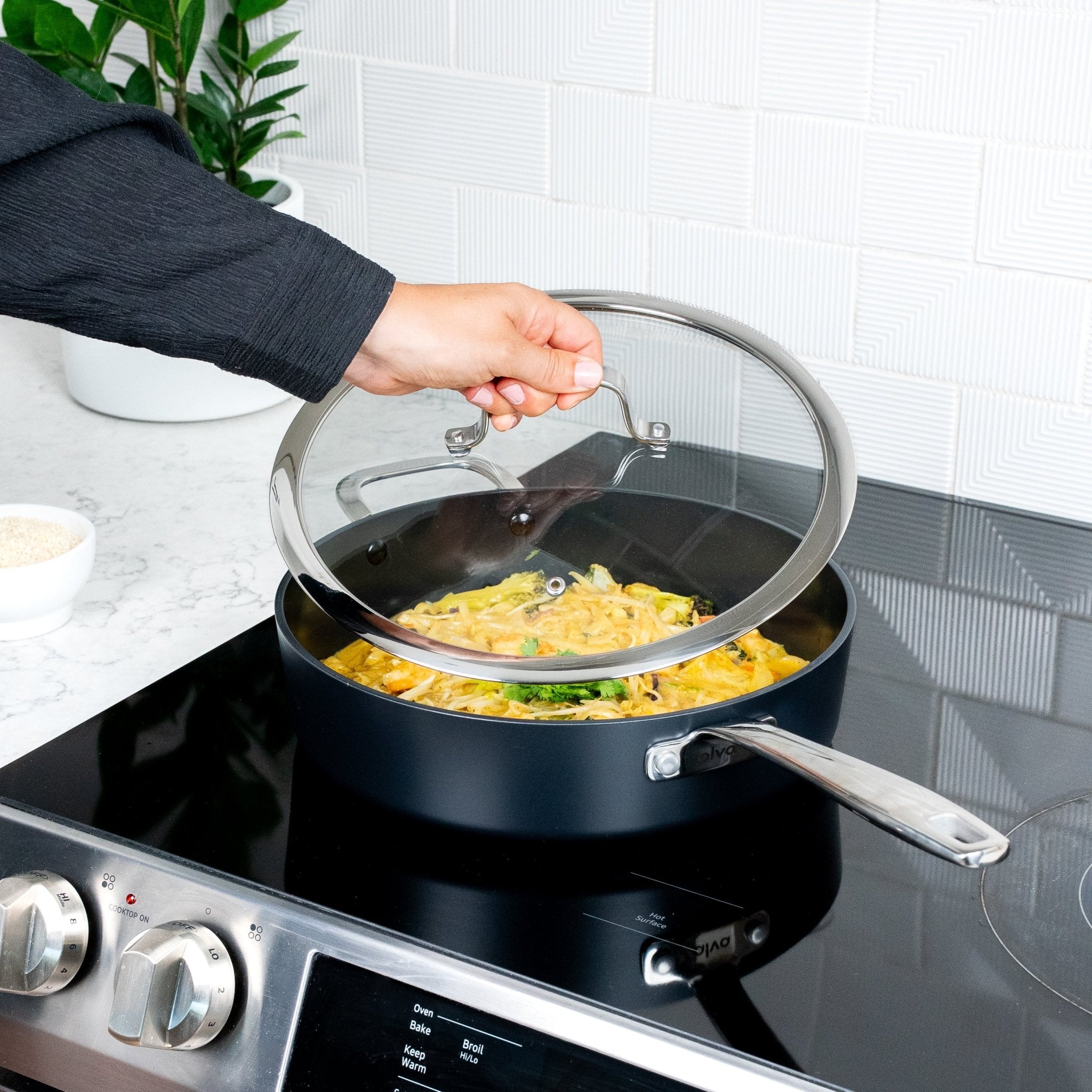 Maestro Sauté Pan with Lid — 4 - QT. Nonstick - Alva Cookware