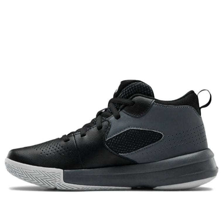Under Armour GS Lockdown 5 Basketball Shoes