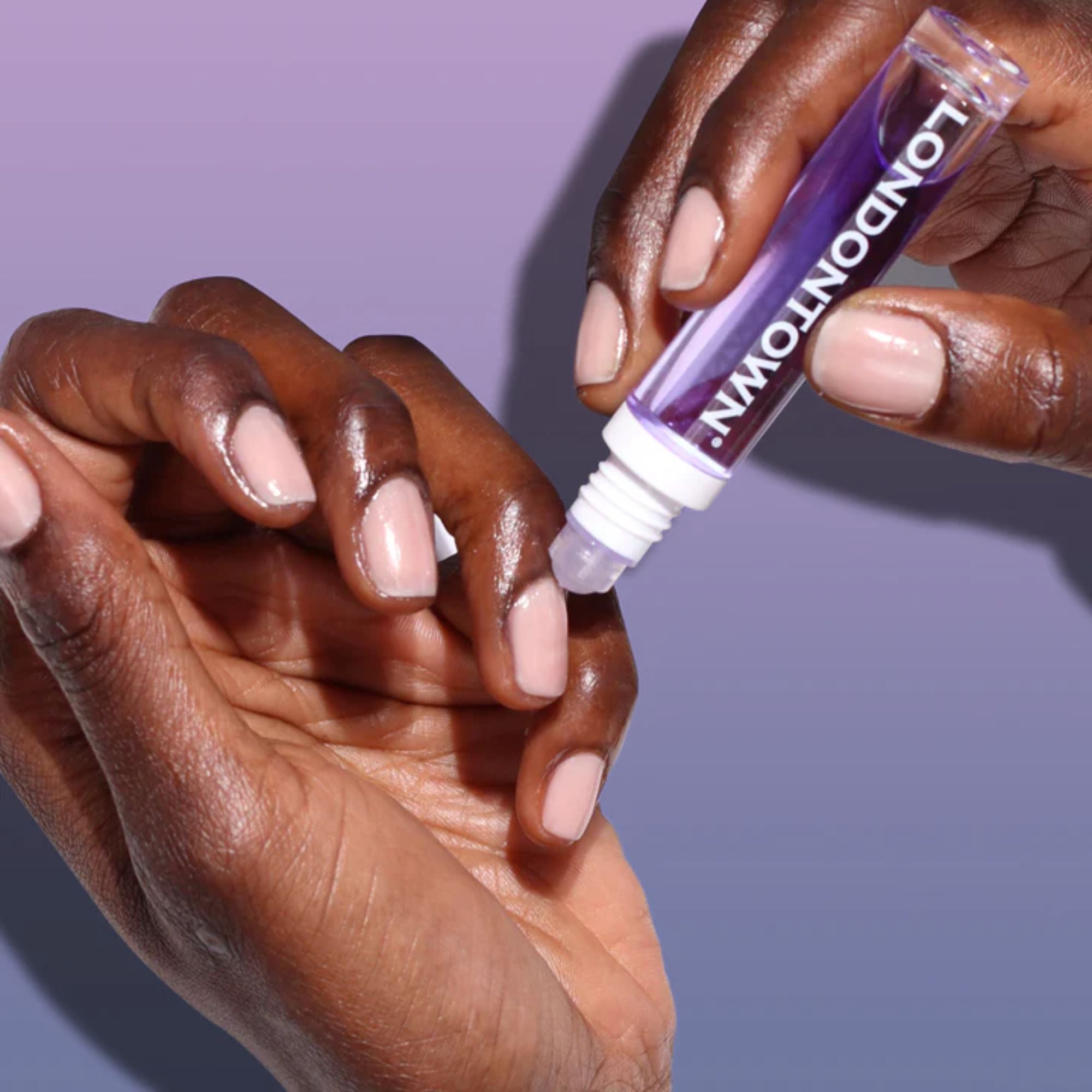 Roll & Glow Cuticle Oil - Passion Fruit by LONDONTOWN