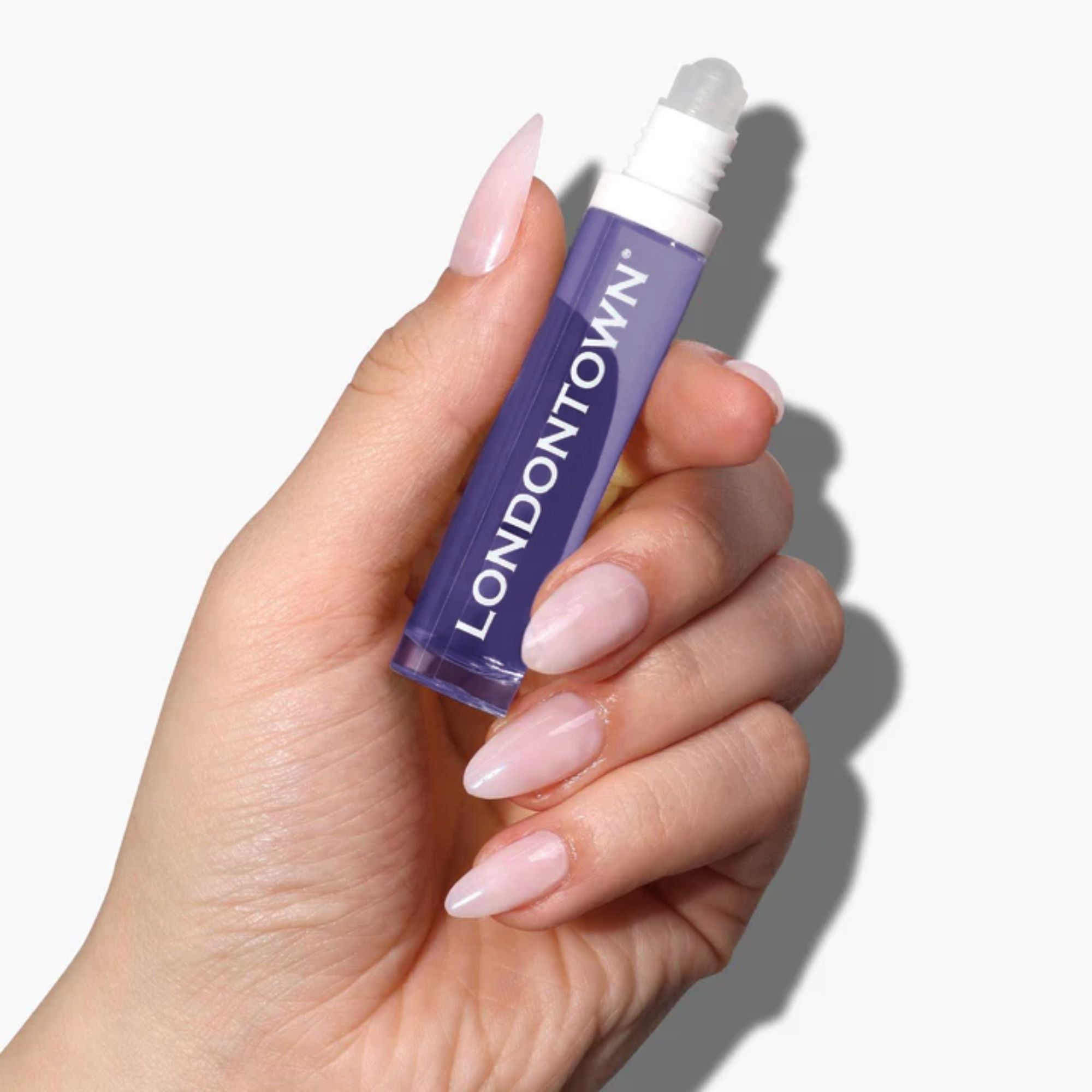 Roll & Glow Cuticle Oil - Passion Fruit by LONDONTOWN