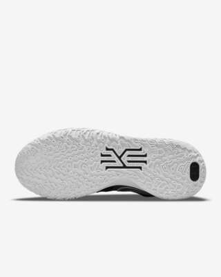 NIKE Kyrie Low 4 TB